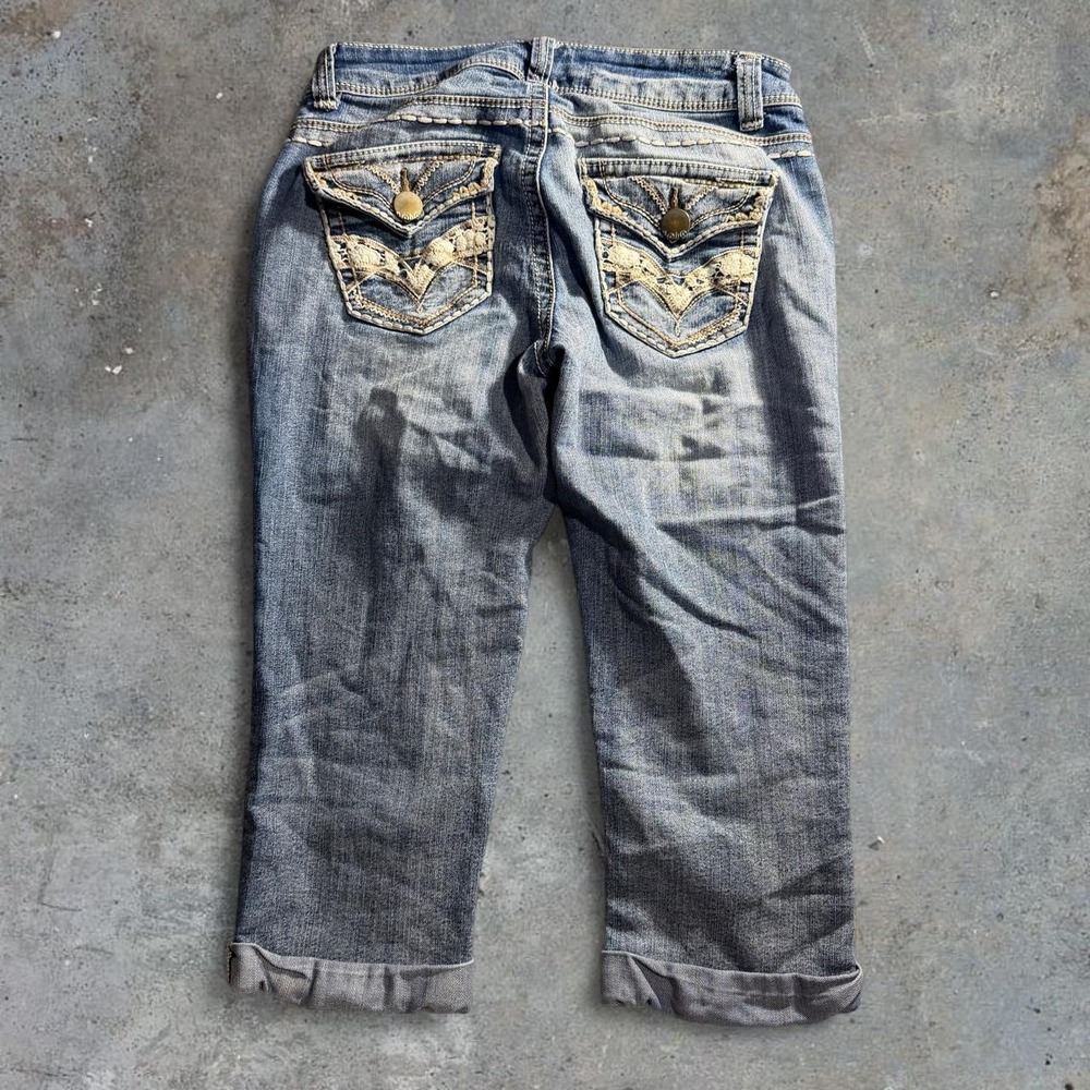 No Boundaries Y2K Embellished Capri Jeans Women's Size 5 Low Rise Cropped Denim